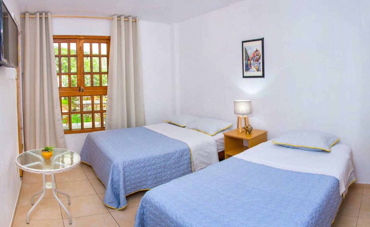 El Huerto Hostel Ика Экстерьер фото